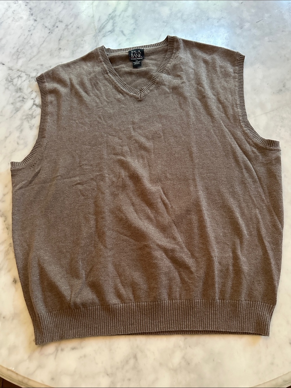 Jos.A.Bank Signature Collection Tailored, V-Neck Sweater Vest.  XXL